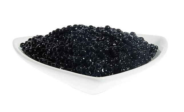 Black caviar extract as part of the ZXCVBNQWERT cream